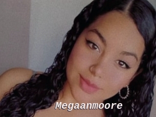 Megaanmoore