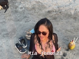 Mia_jones21