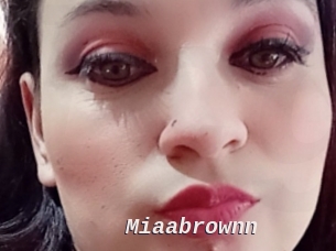 Miaabrownn