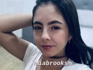 Miabrooksm
