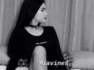 Miavines