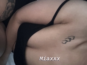 Miaxxx
