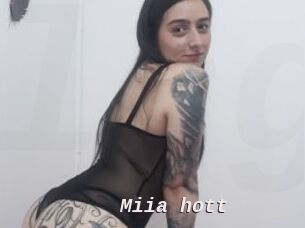 Miia_hott