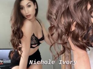 Nichole_Ivory