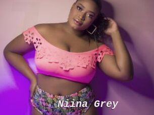 Niina_Grey