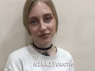 NikkiTouche