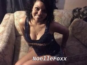 Noelle_Foxx