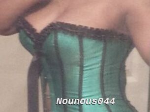 Nounous044