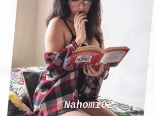 Nahomi02