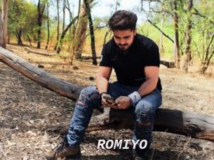 ROMIYO Live Camgirls Sex