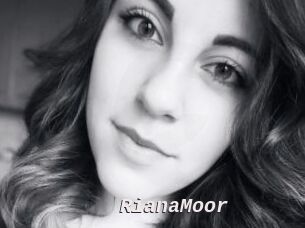 RianaMoor