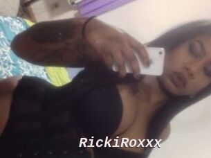 RickiRoxxx