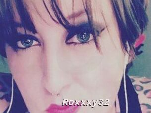 Roxxxy32