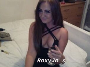 RoxyJo_x