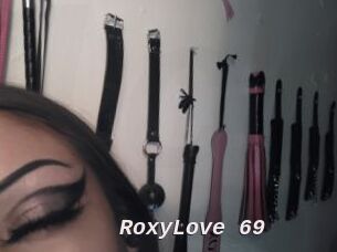 RoxyLove_69