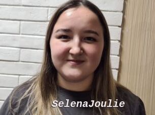 SelenaJoulie