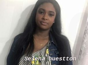 Selena_huestton