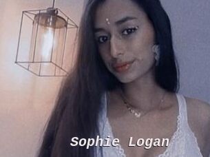 Sophie_Logan