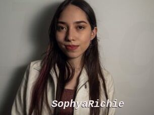 SophyaRichie