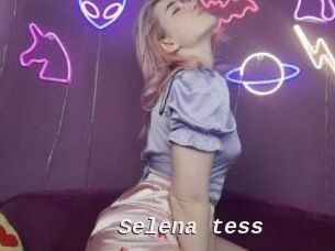Selena_tess