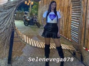 Selenevega079