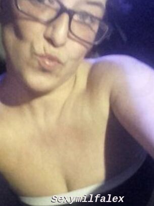 Sexymilfalex