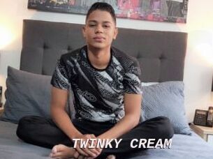 TWINKY_CREAM