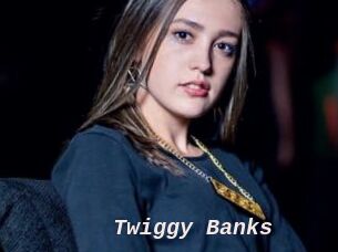 Twiggy_Banks