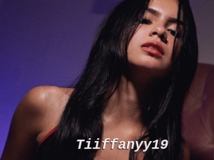 Tiiffanyy19