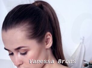 Vanessa_Brons