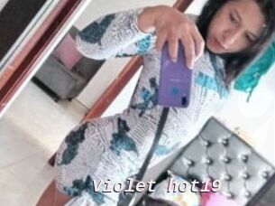 Violet_hot19